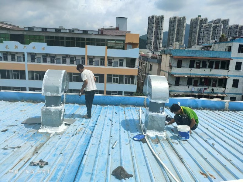 延津钢结构屋面涂料维修方法